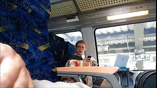 Zbliżenie łysy murzyn ma zmysłowy bujne Mulat dojrzałe sex w jej tyłek