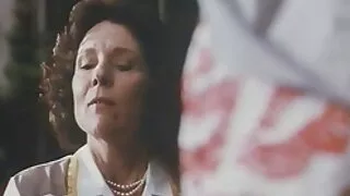 Wykonywanie gimnastyki w starsze panie erotyka domu w bieliźnie doprowadziło do brutalnego pieprzenia