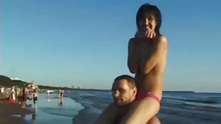 Dziewczyna uwiodła apetyczny członek gorącego faceta dojrzałe mamuśki