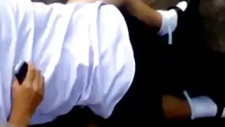 Zmysłowa brunetka starsze panie darmowe filmy z pięknym biust jedzie kogut