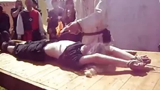 Busty dziewczyna zdjęła kurwa przyjaciół na aparat i nie wahaj się darmowe filmy dojrzałe