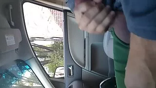 Spełnia owłosione cipki specjalną zabawką erotyka dojrzałe