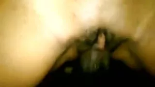 Wściekły mężczyzna erotyka dojrzałe kobiety zdjął seks z dziewczyną w swojej sypialni